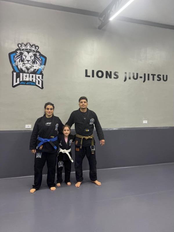 Leandro, Nani e a pequena Júlia